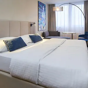 **** Hotel Orea Pyramida Česká republika